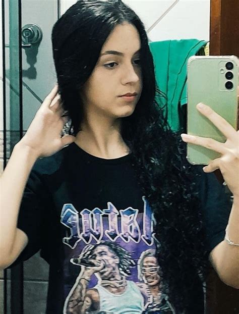 novinha gostosa na siririca